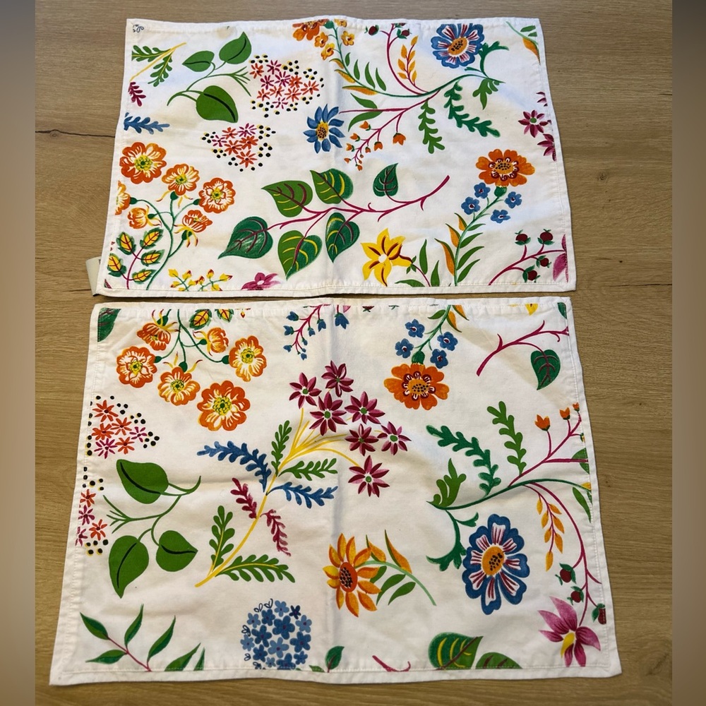 Floral Pottery Barn Placemats (2)